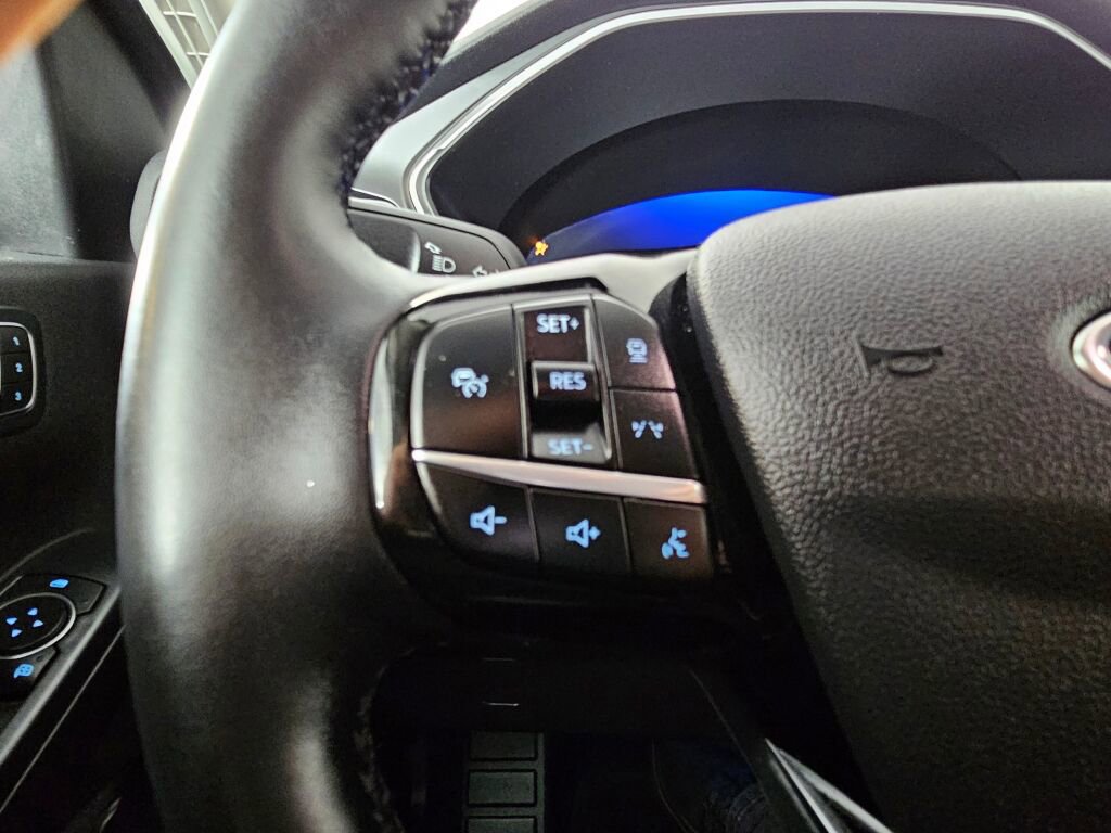 Used 2024 Ford Escape Platinum image 22