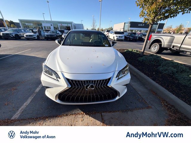 Used 2022 Lexus ES 350 w/ Premium Package FWD image 2