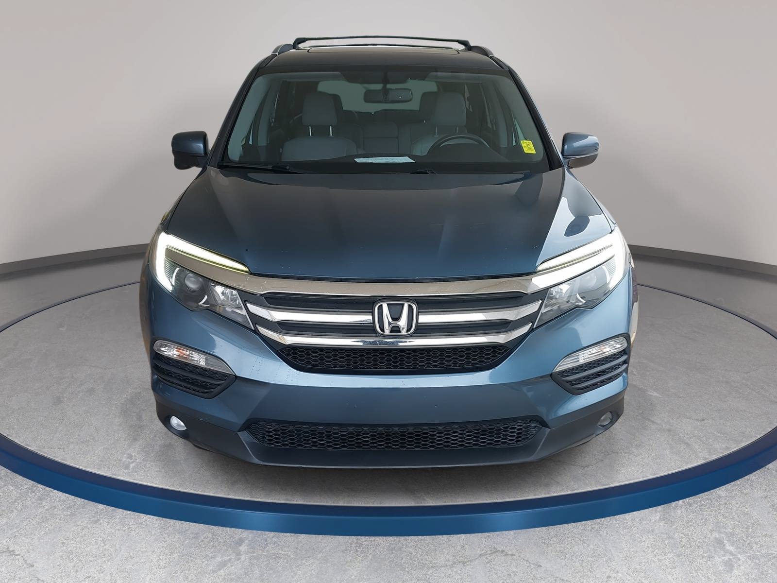 Used 2017 Honda Pilot EX-L image 2