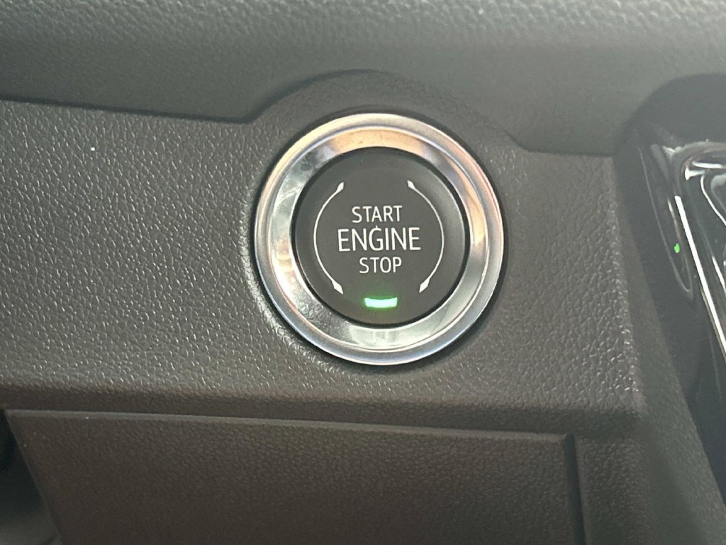 New 2027 Chevrolet Traverse LT w/ Driver Confidence Package FWD image 26