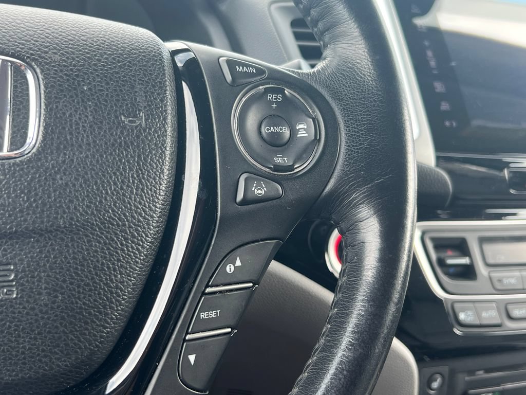Used 2017 Honda Pilot Elite image 27
