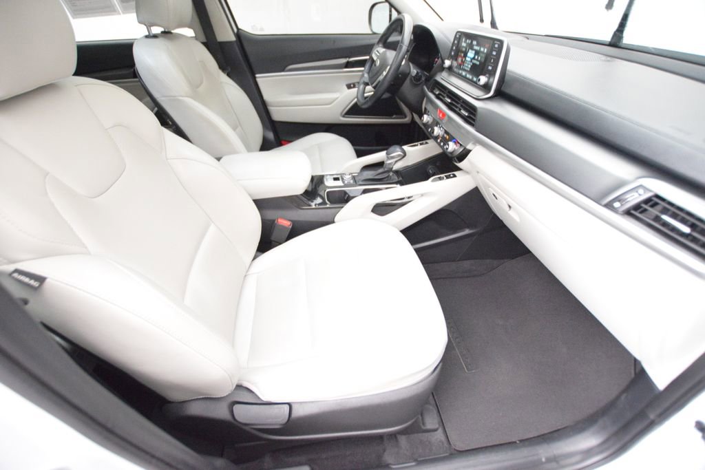 Used 2021 Kia Telluride S image 16