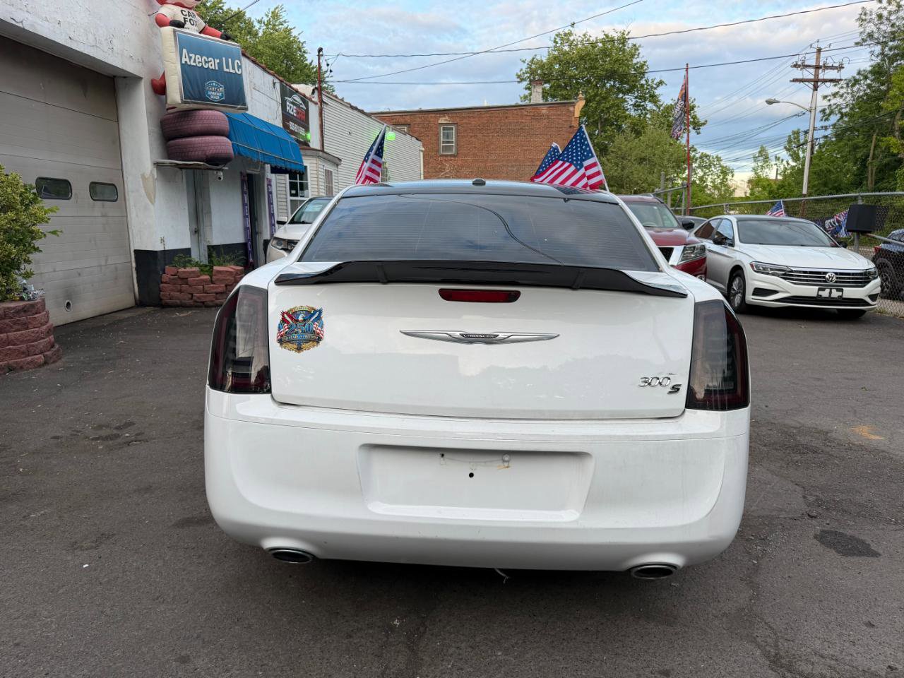 Used 2012 Chrysler 300 S RWD image 11
