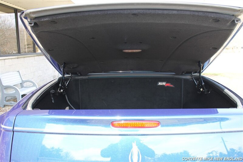 Used 2006 Chevrolet SSR w/ Preferred Equipment Group RWD image 40