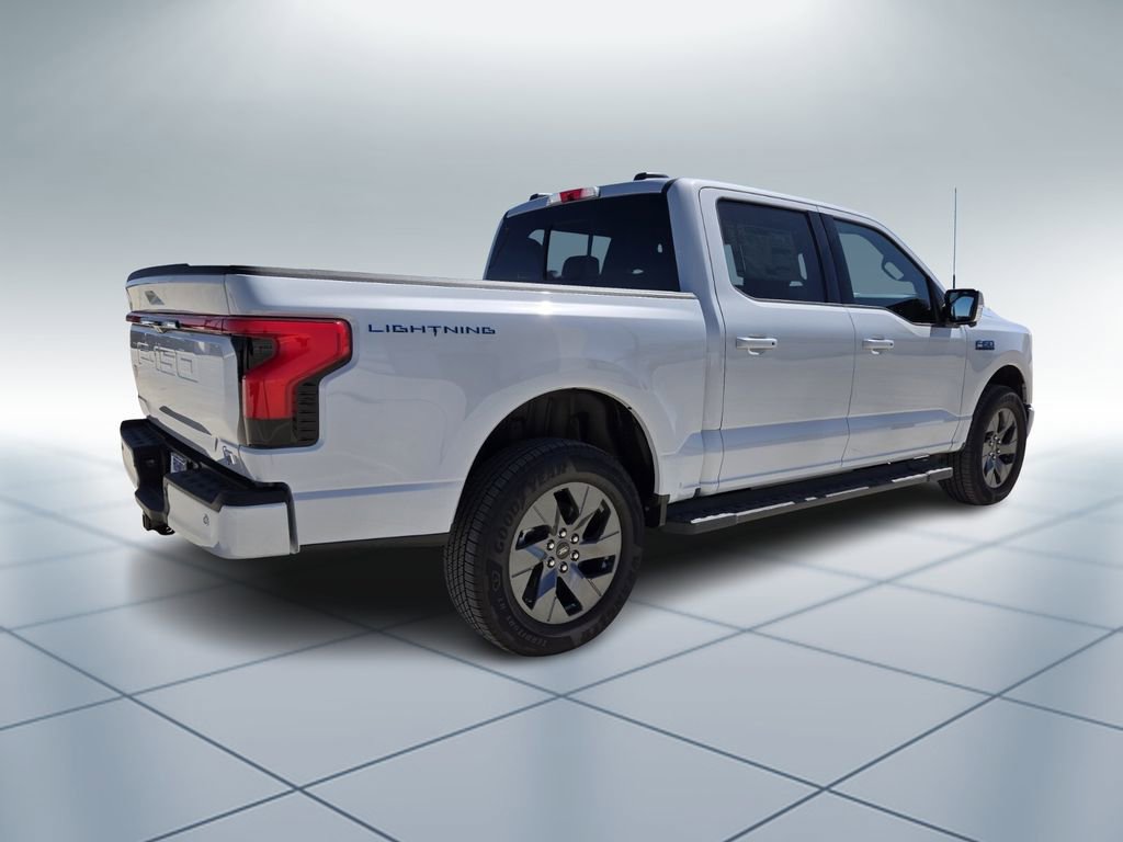 New 2025 Ford F150 Lightning Lariat AWD/4WD image 3