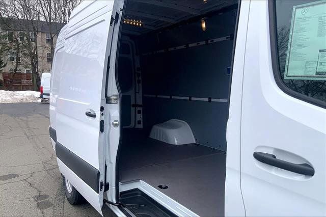 New 2026 Mercedes-Benz Sprinter 3500 image 37