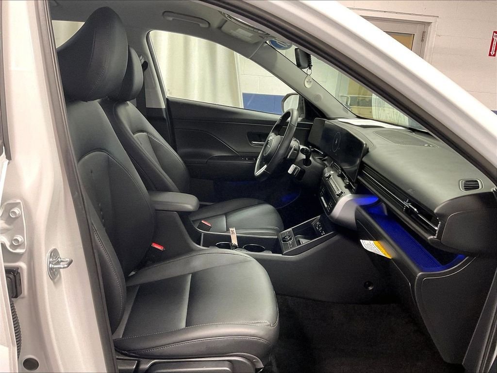 Certified 2026 Hyundai Kona SEL Premium AWD/4WD image 11