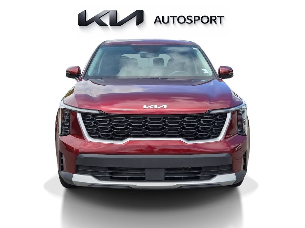 Certified 2025 Kia Sorento LX FWD image 2