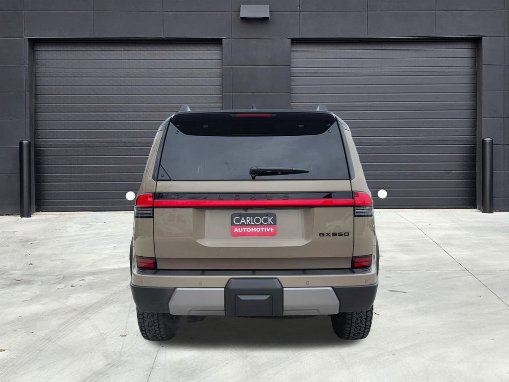 Used 2024 Lexus GX 550 image 6