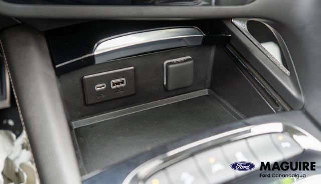 Used 2023 Buick Envision Essence w/ Sport Touring Package image 30