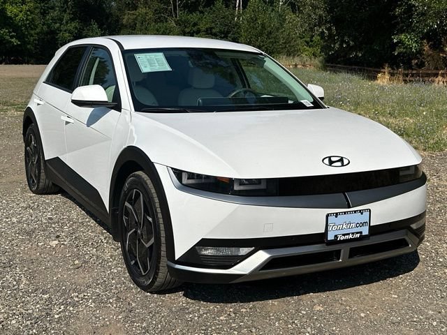 Certified 2023 Hyundai Ioniq 5 SEL w/ Cargo Package AWD/4WD image 2