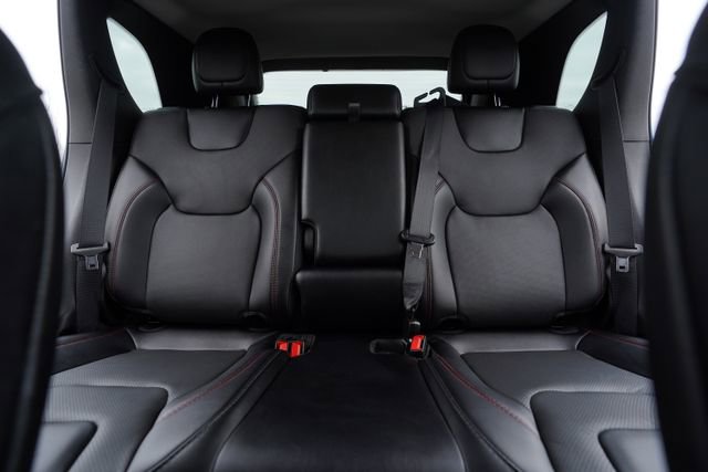 Used 2022 Jeep Cherokee Trailhawk w/ Sun, Sound & Nav Group image 33