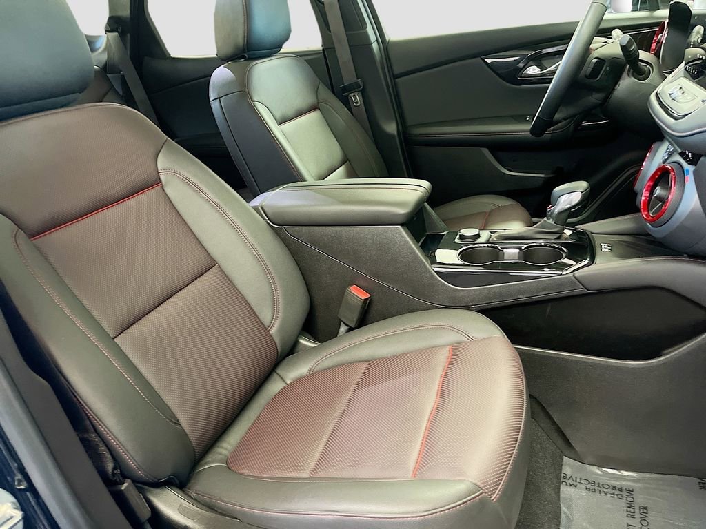 Used 2025 Chevrolet Blazer RS w/ Driver Confidence II Package image 31