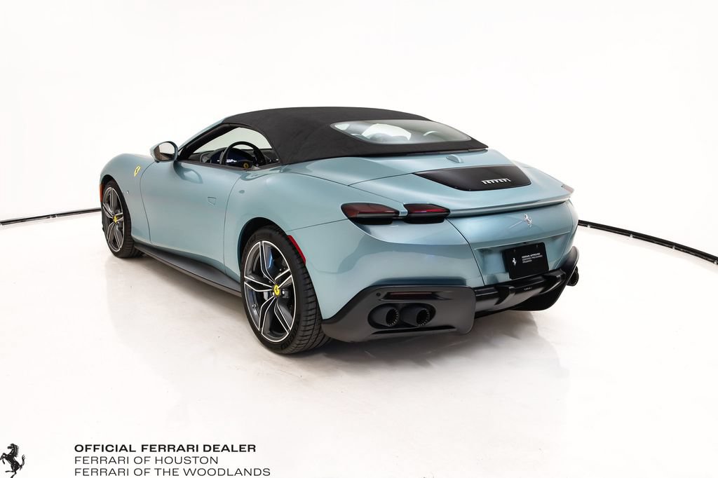 Used 2024 Ferrari Roma Spider RWD image 25