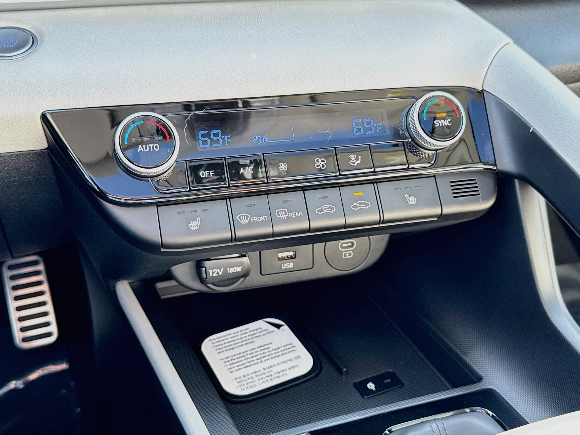 New 2026 Hyundai Elantra SEL Sport FWD image 11