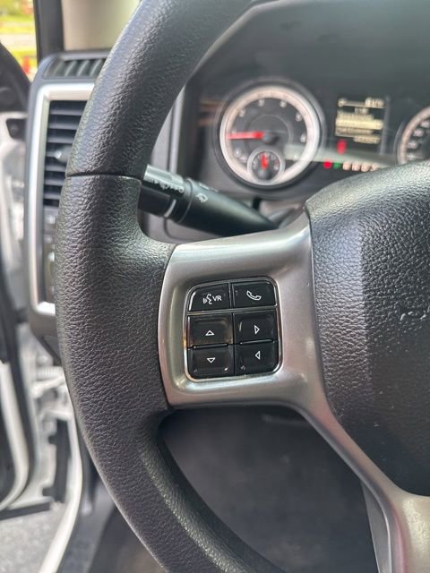 Used 2024 RAM 1500 Classic SLT AWD/4WD image 21
