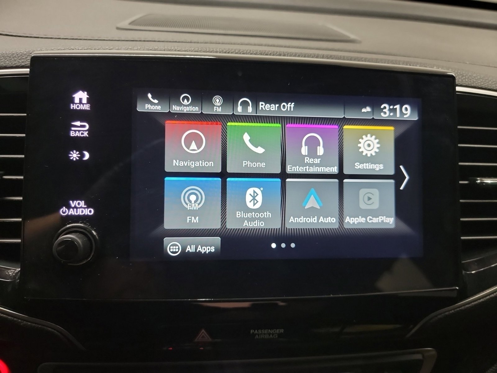 Certified 2022 Honda Pilot Touring image 22