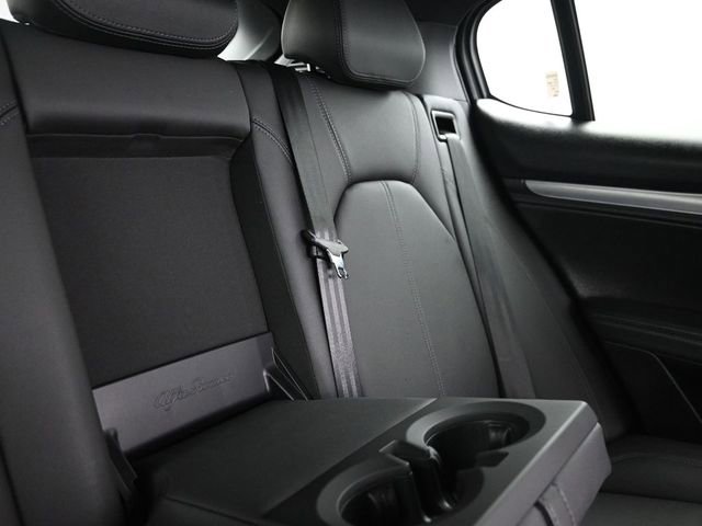 Used 2024 Alfa Romeo Stelvio Ti image 15