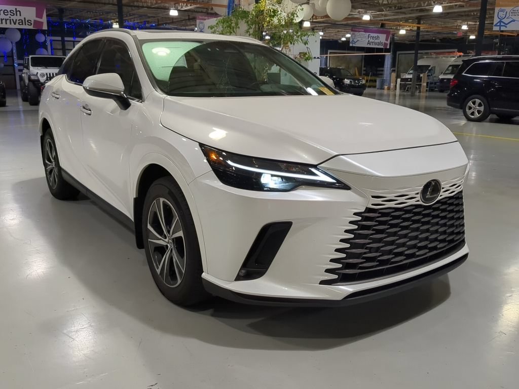 Used 2023 Lexus RX 350 Premium w/ Cold Area Package AWD/4WD image 5