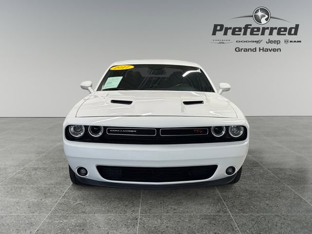 Used 2017 Dodge Challenger R/T w/ Sound Group RWD image 11
