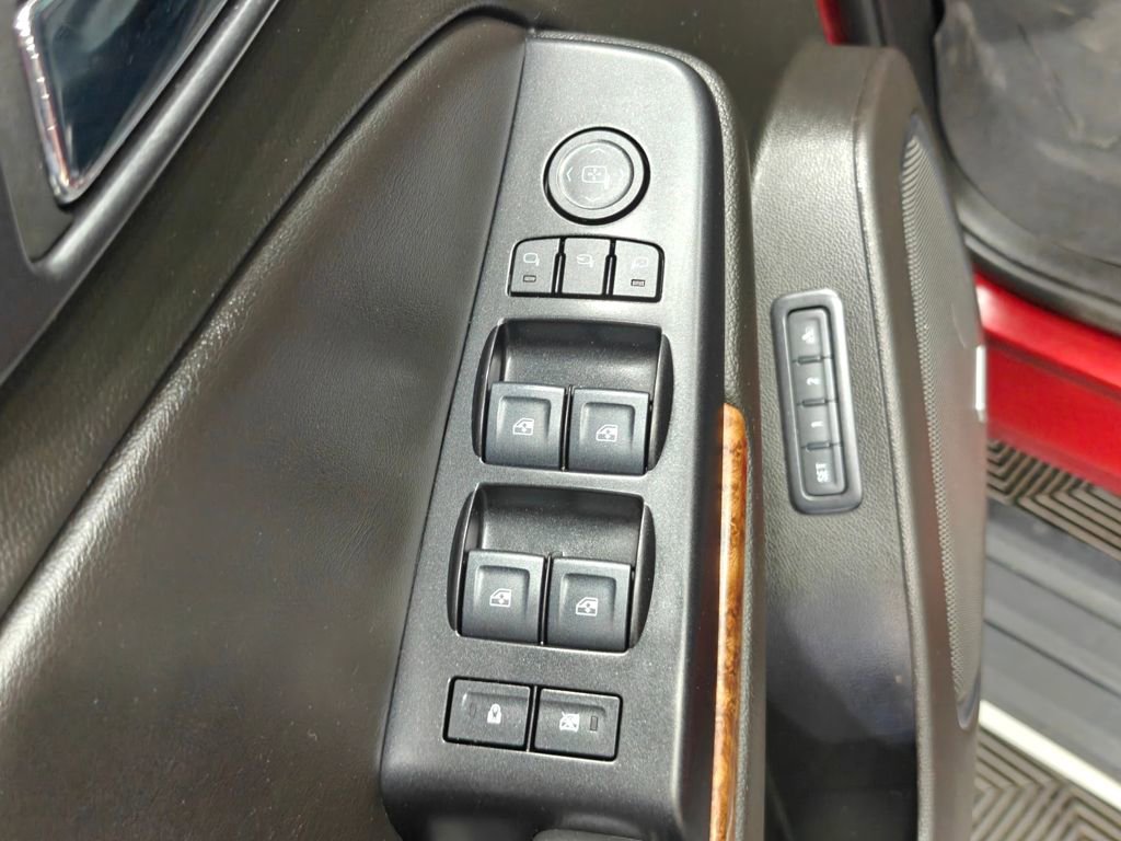 Used 2018 Chevrolet Tahoe Premier AWD/4WD image 60
