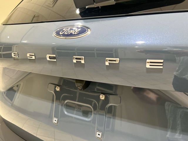 Used 2024 Ford Escape SE FWD image 20