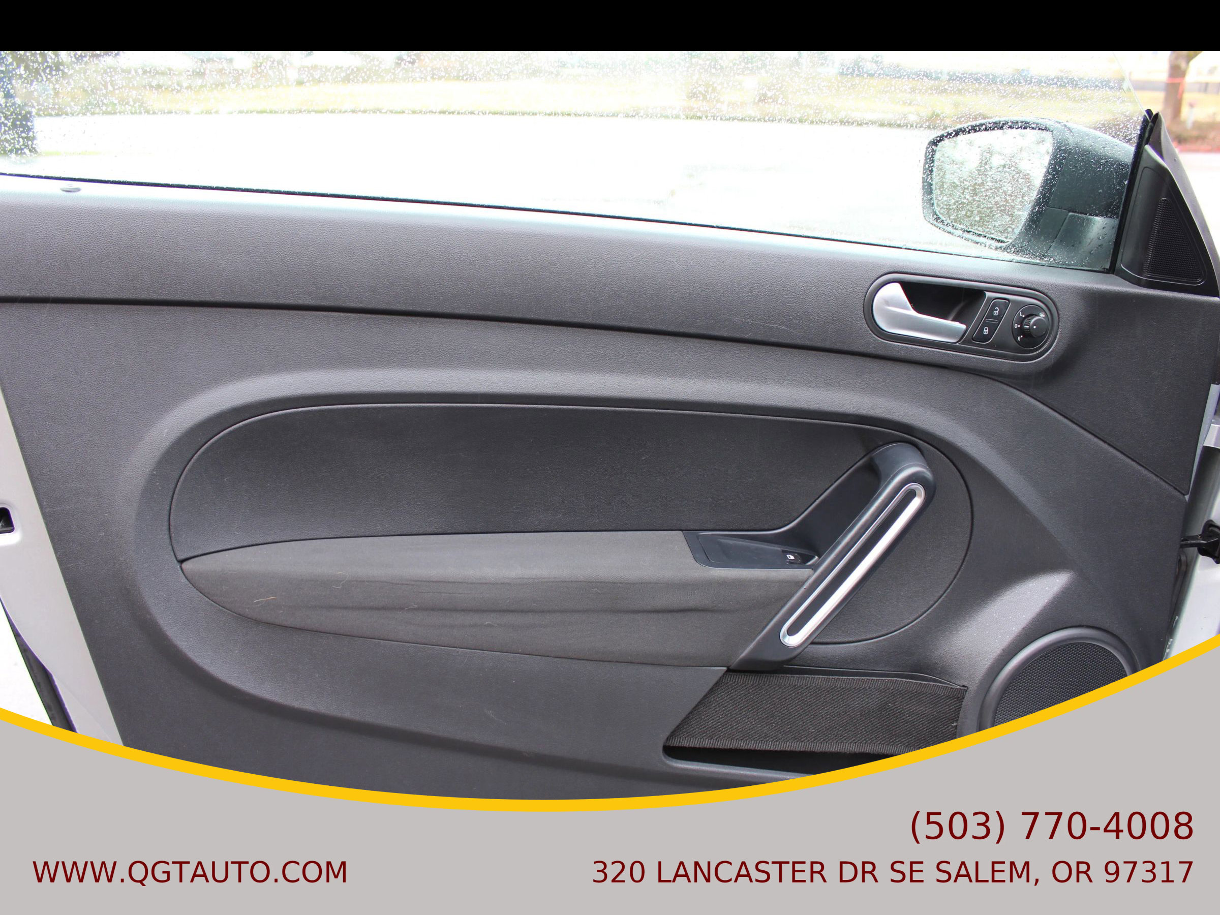 Used 2012 Volkswagen Beetle 2.5 image 22