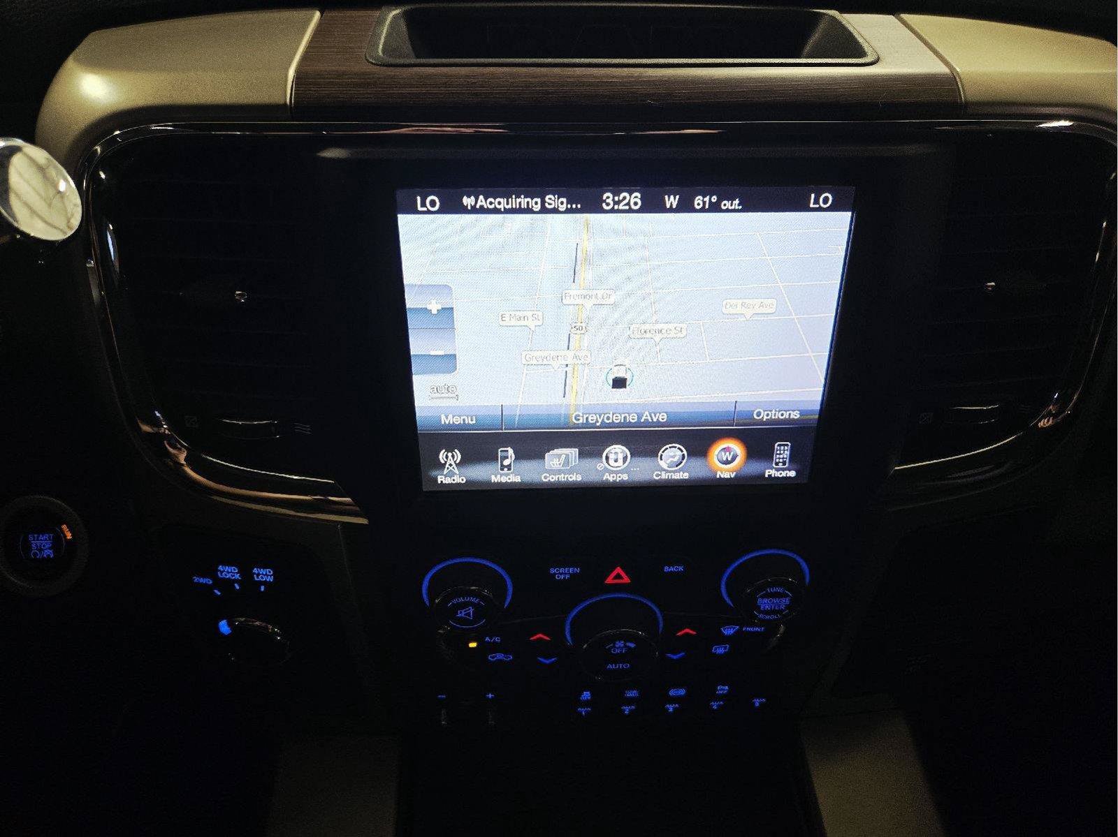 Used 2014 RAM 3500 Laramie AWD/4WD image 25