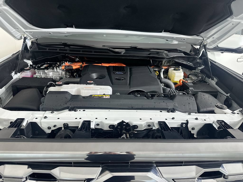 Certified 2025 Toyota Tundra Platinum AWD/4WD image 29