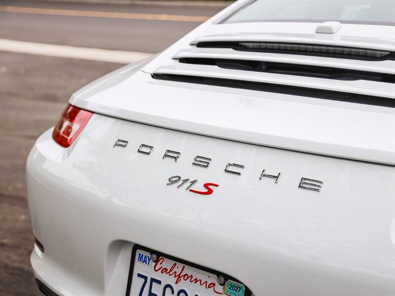 Used 2014 Porsche 911 Carrera S RWD image 17