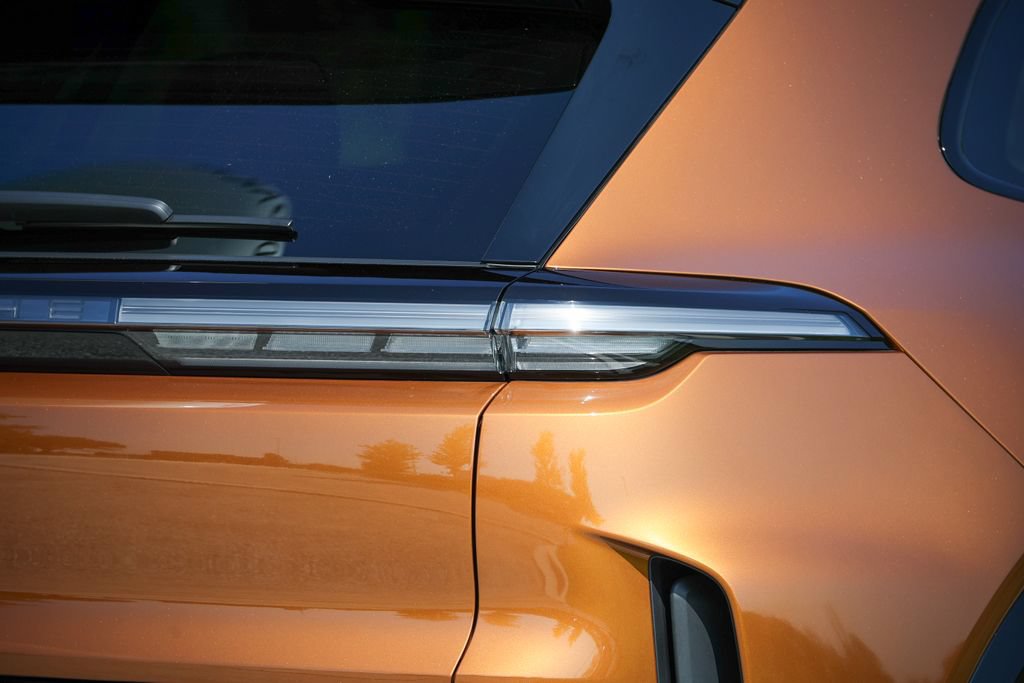 New 2026 Porsche Cayenne Turbo AWD/4WD image 30