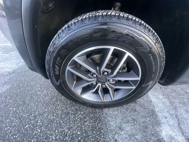 Used 2020 Jeep Grand Cherokee Limited image 26