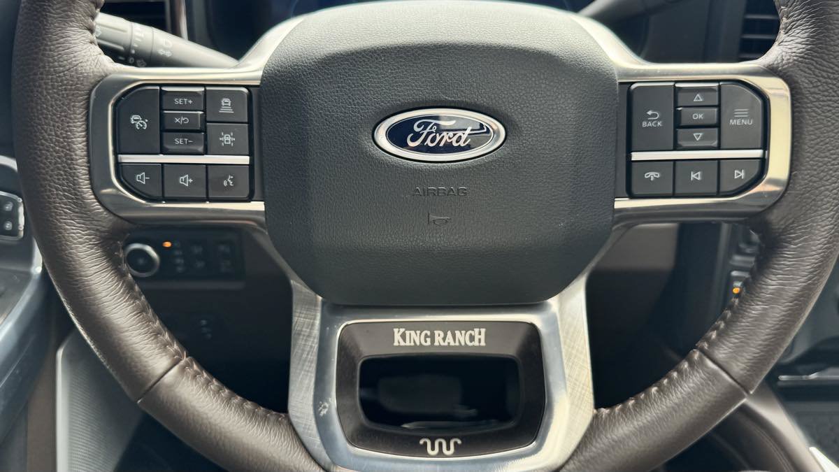 Used 2025 Ford F250 King Ranch w/ Chrome Package AWD/4WD image 30
