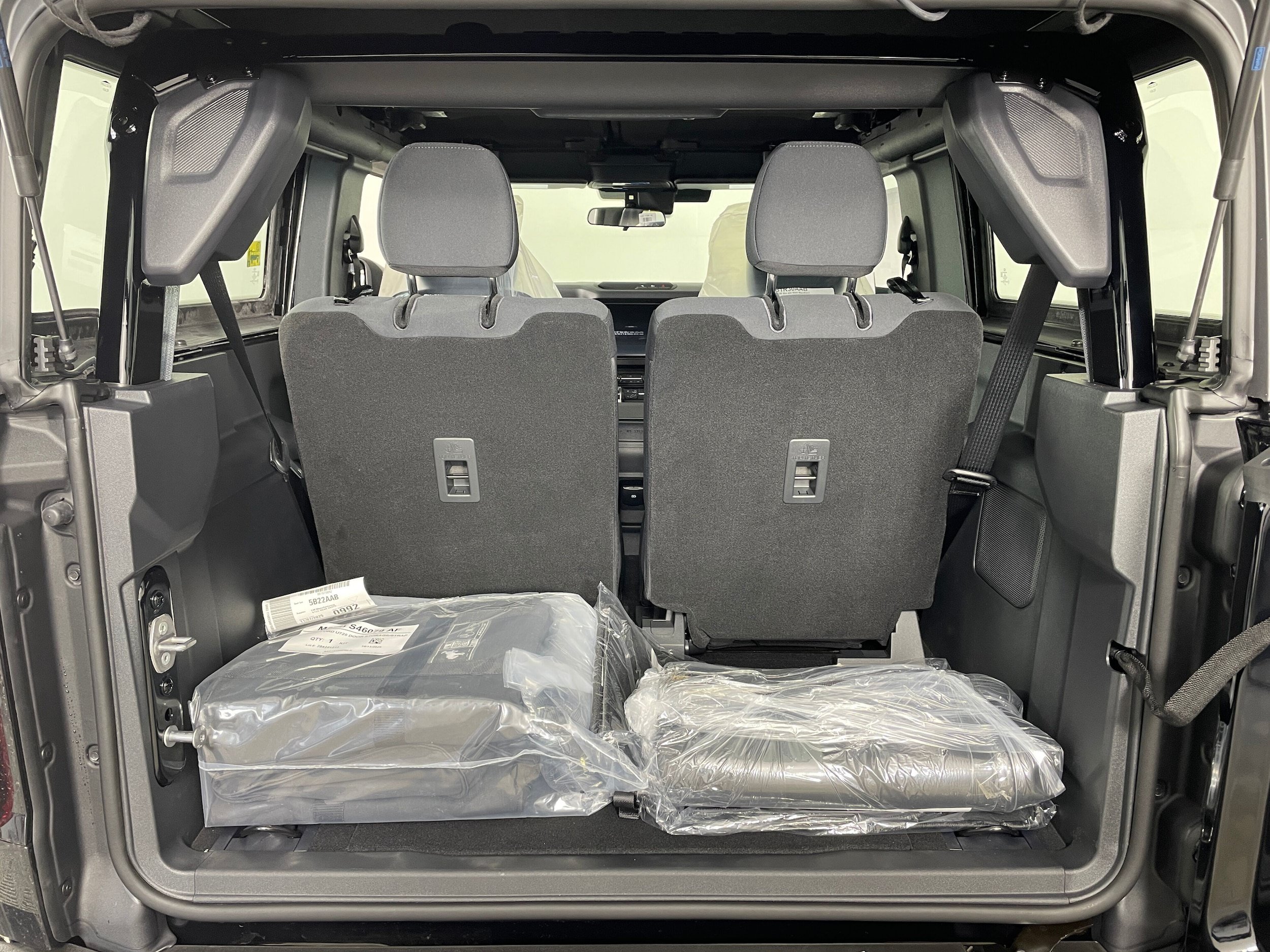New 2025 Ford Bronco 2-Door AWD/4WD image 4