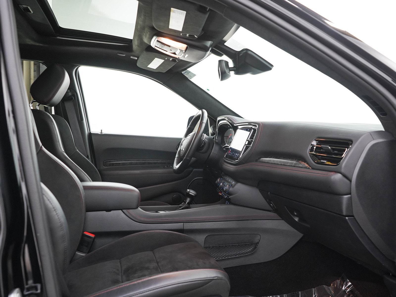 Used 2024 Dodge Durango R/T AWD/4WD image 13