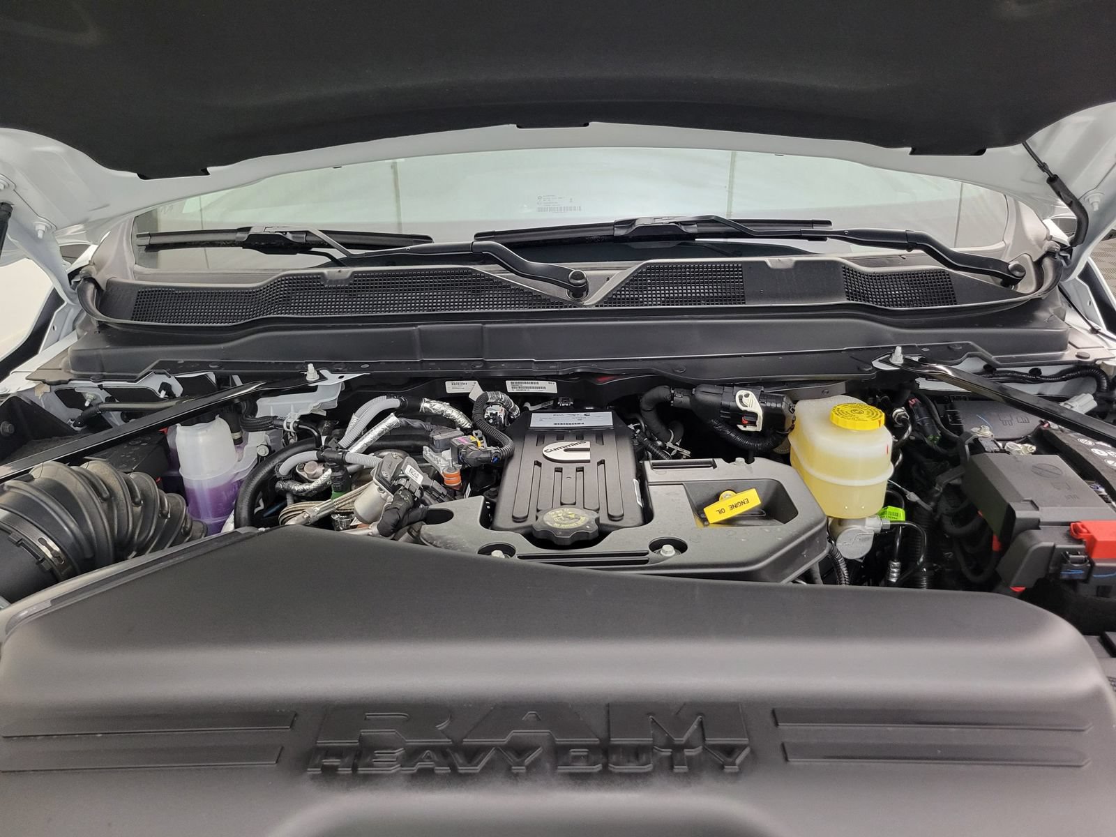 New 2026 RAM 2500 Tradesman AWD/4WD image 32
