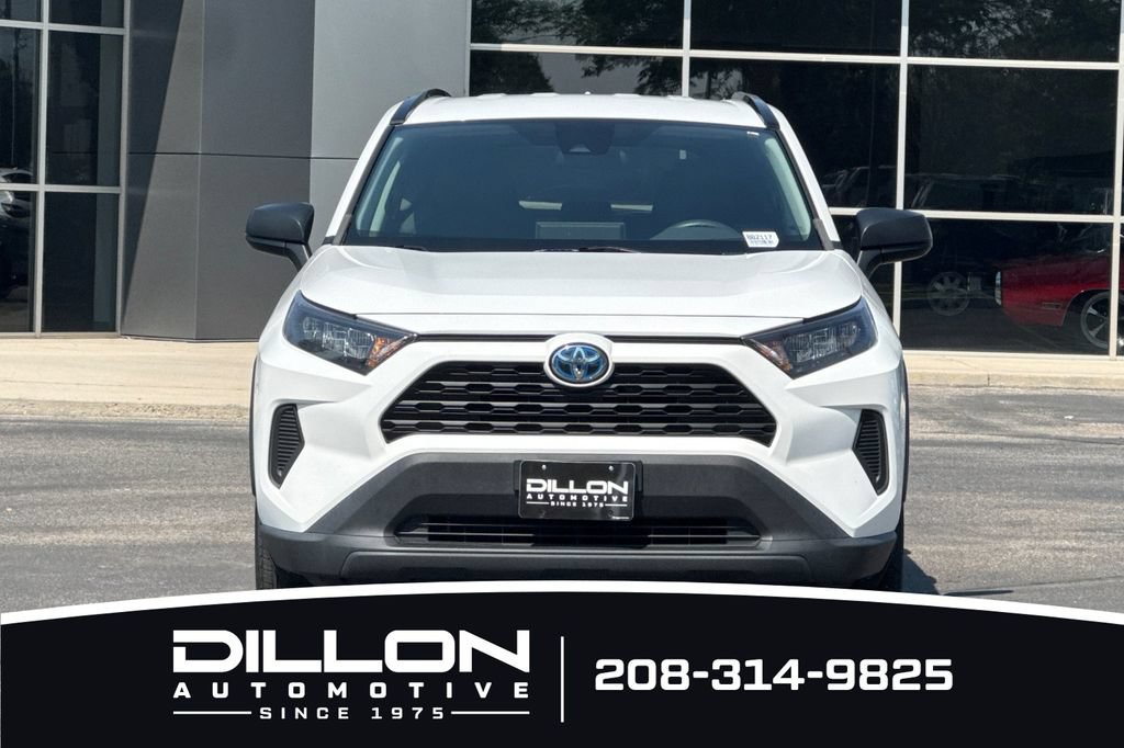 Used 2022 Toyota RAV4 LE AWD/4WD image 9
