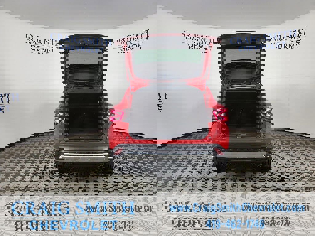 New 2026 Chevrolet Trax LT w/ Sunroof Package image 18