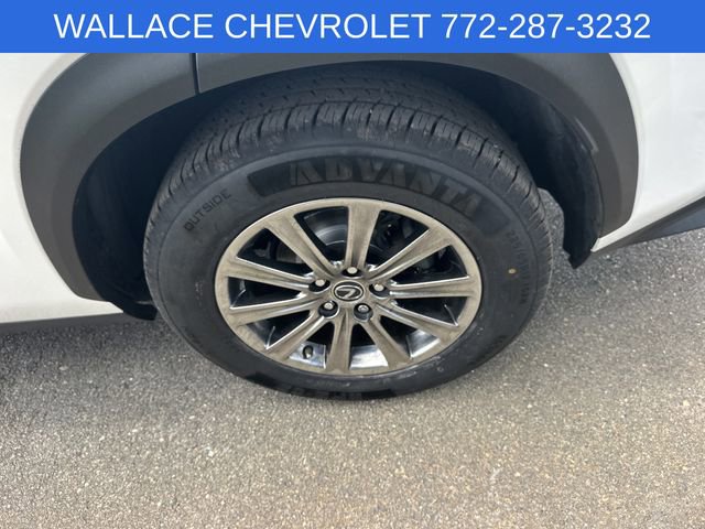 Used 2019 Lexus NX 300 FWD image 10