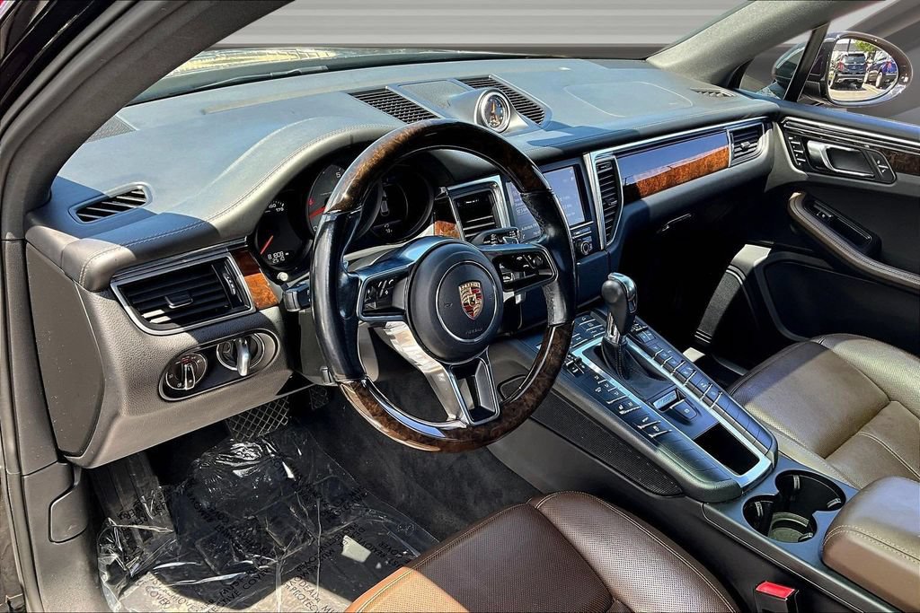 Used 2015 Porsche Macan S AWD/4WD image 17