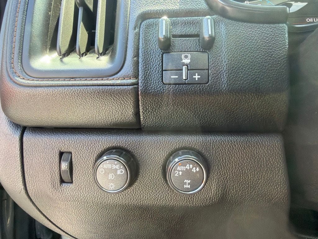Used 2022 GMC Canyon AT4 AWD/4WD image 27