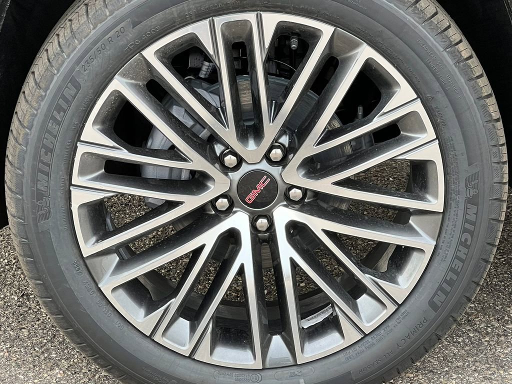 New 2026 GMC Terrain Denali w/ LPO, Floor Liner Package image 7