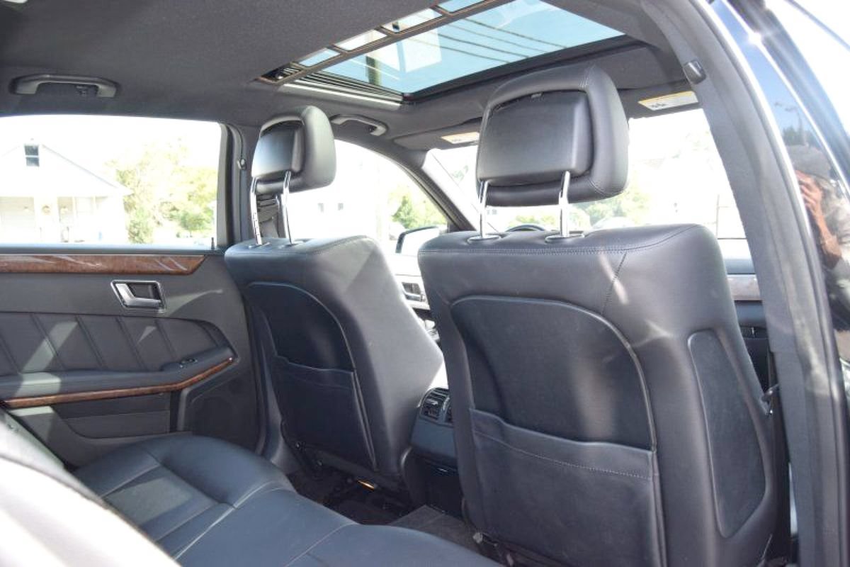 Used 2013 Mercedes-Benz E 350 4MATIC Sedan image 39