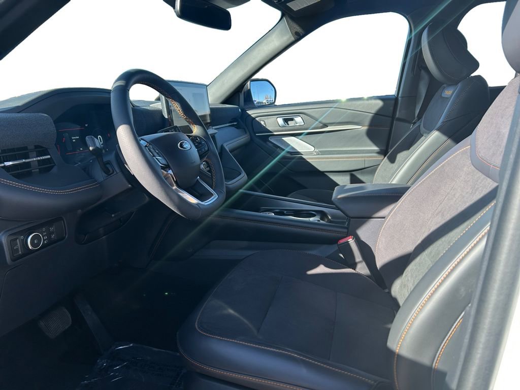 Used 2026 Ford Explorer Tremor w/ Tremor Ultimate Package AWD/4WD image 11