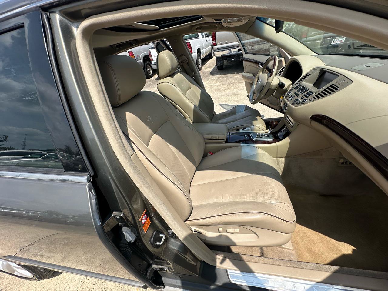 Used 2005 INFINITI Q45 w/ (P01) Premium Pkg RWD image 36
