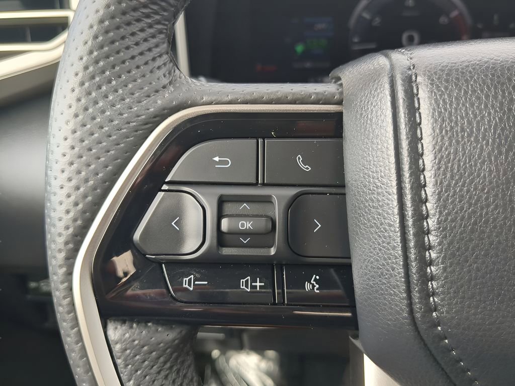 Used 2024 Toyota Tundra Limited image 31