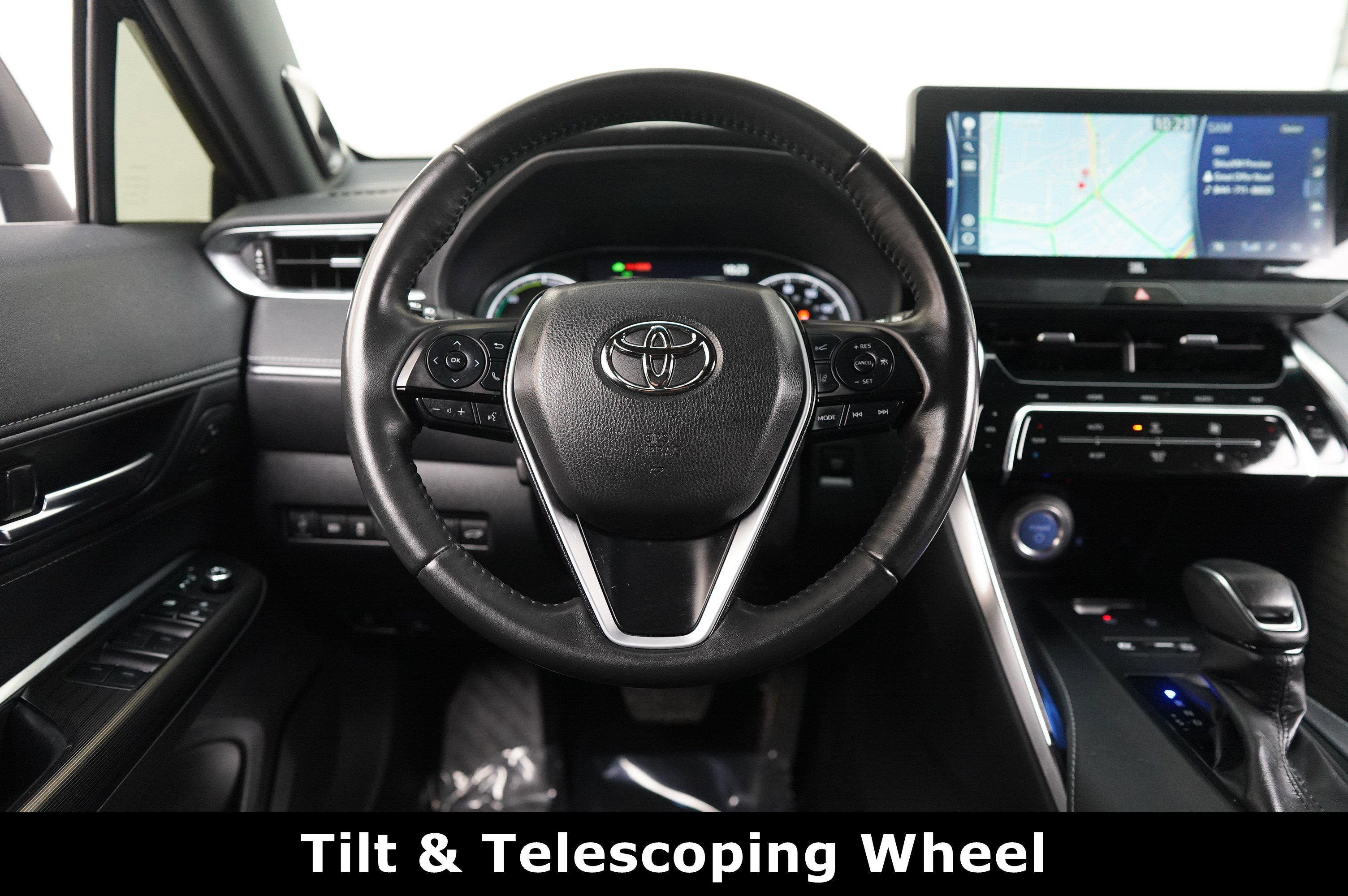 Used 2022 Toyota Venza Limited image 8