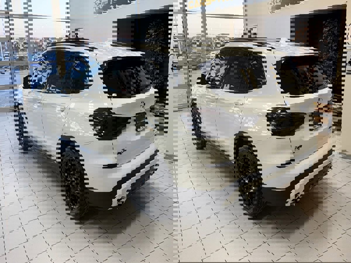 Used 2021 BMW X3 xDrive30i w/ Convenience Package image 2