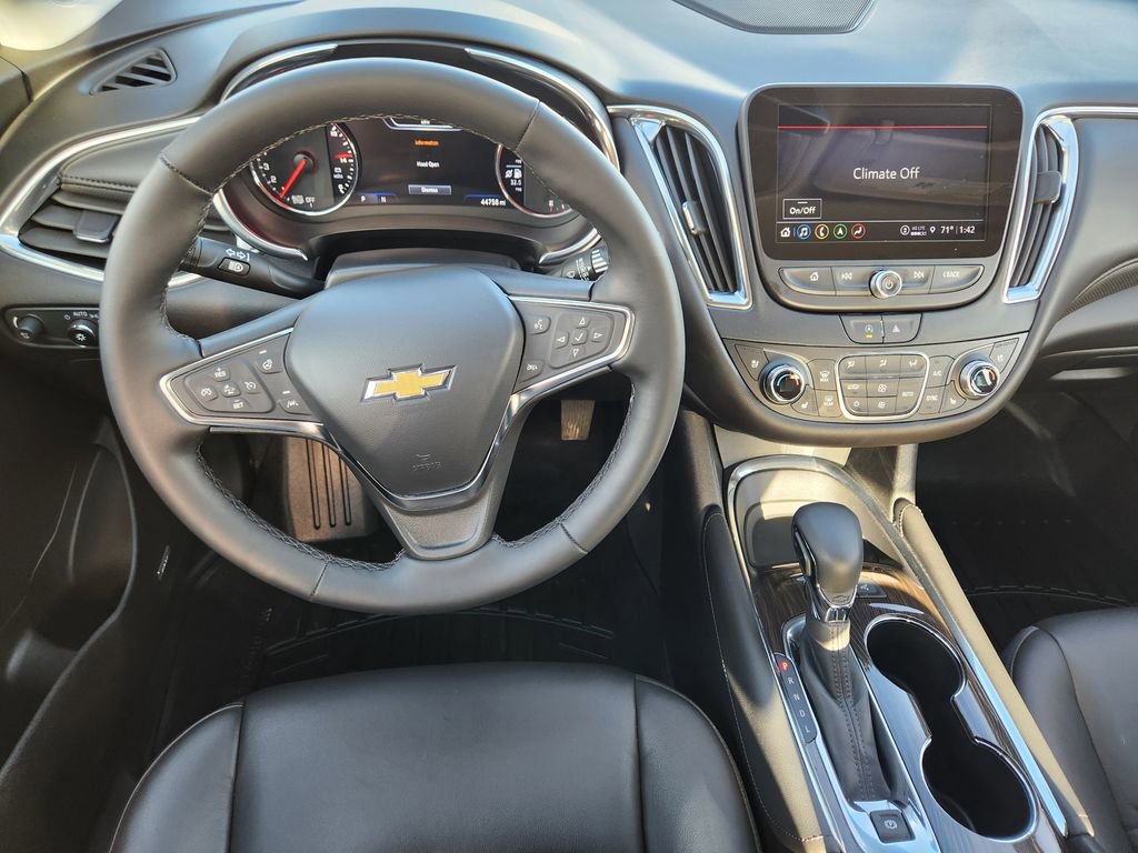 Used 2024 Chevrolet Malibu LT image 25