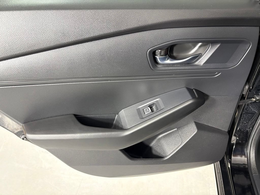 Used 2023 Honda Accord Sport image 32